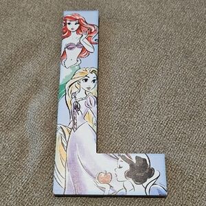 Disney Princess Decorative Letter L Wall Decor